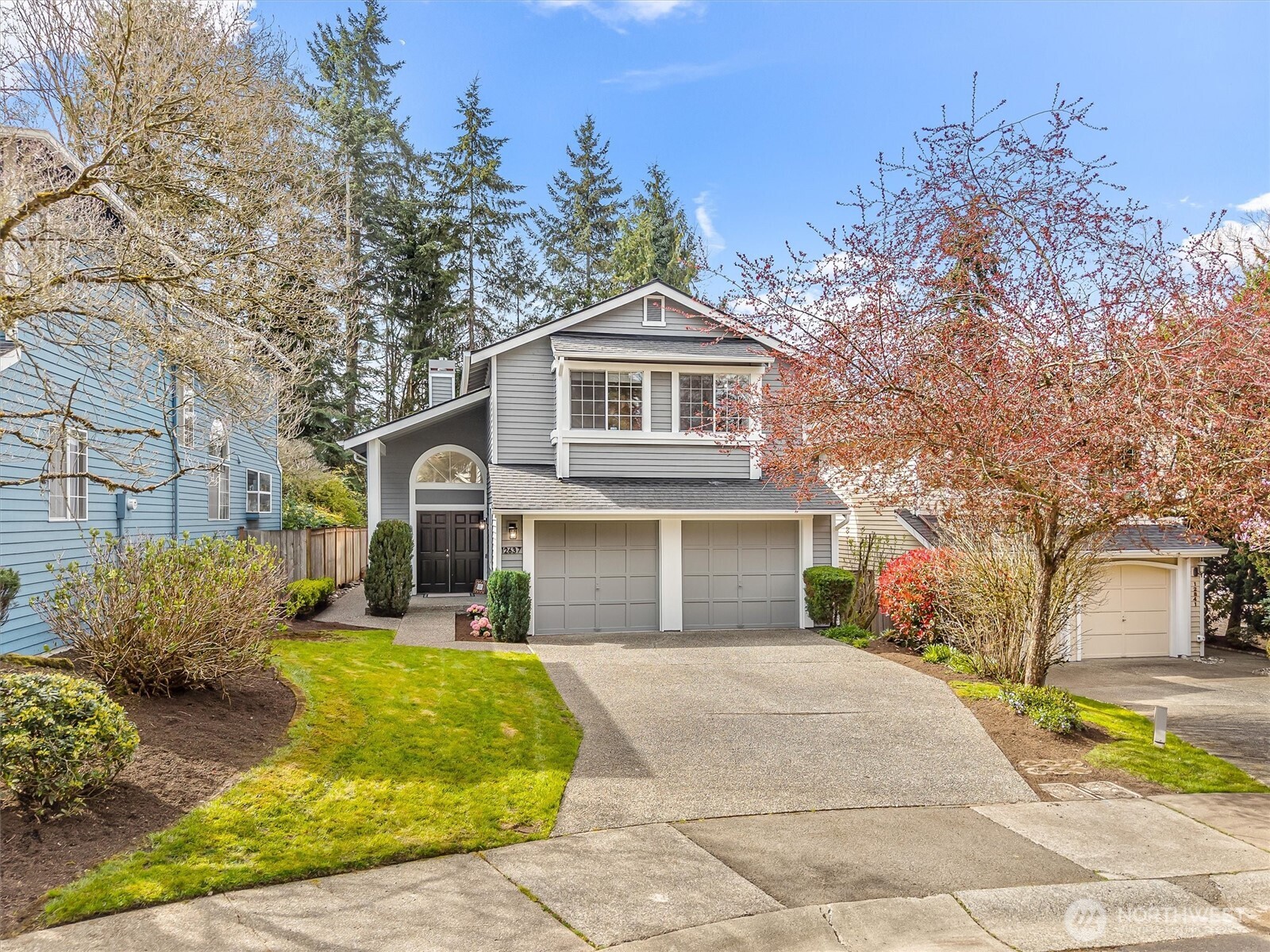 12637 104th Avenue NE, Kirkland, WA 98034
