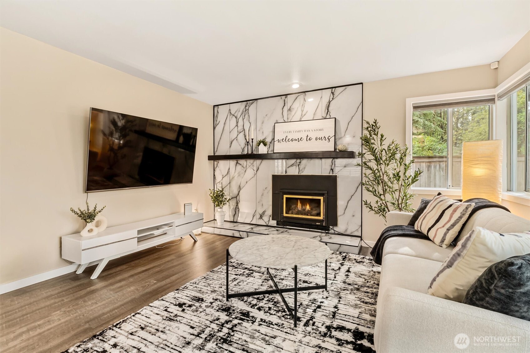 12637 104th Avenue NE, Kirkland, WA 98034