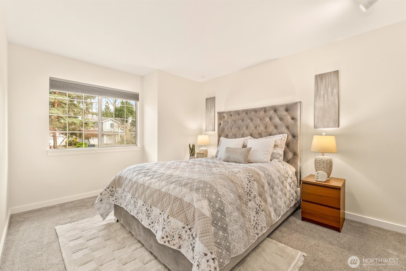 12637 104th Avenue NE, Kirkland, WA 98034