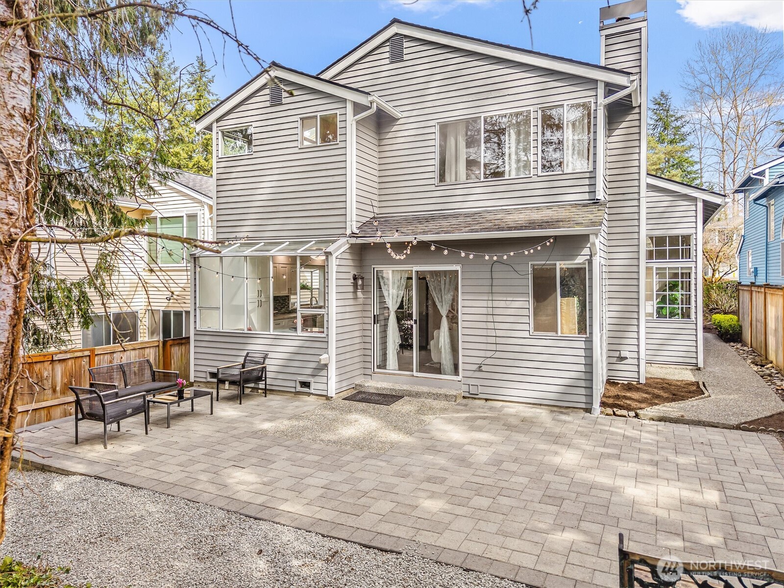 12637 104th Avenue NE, Kirkland, WA 98034