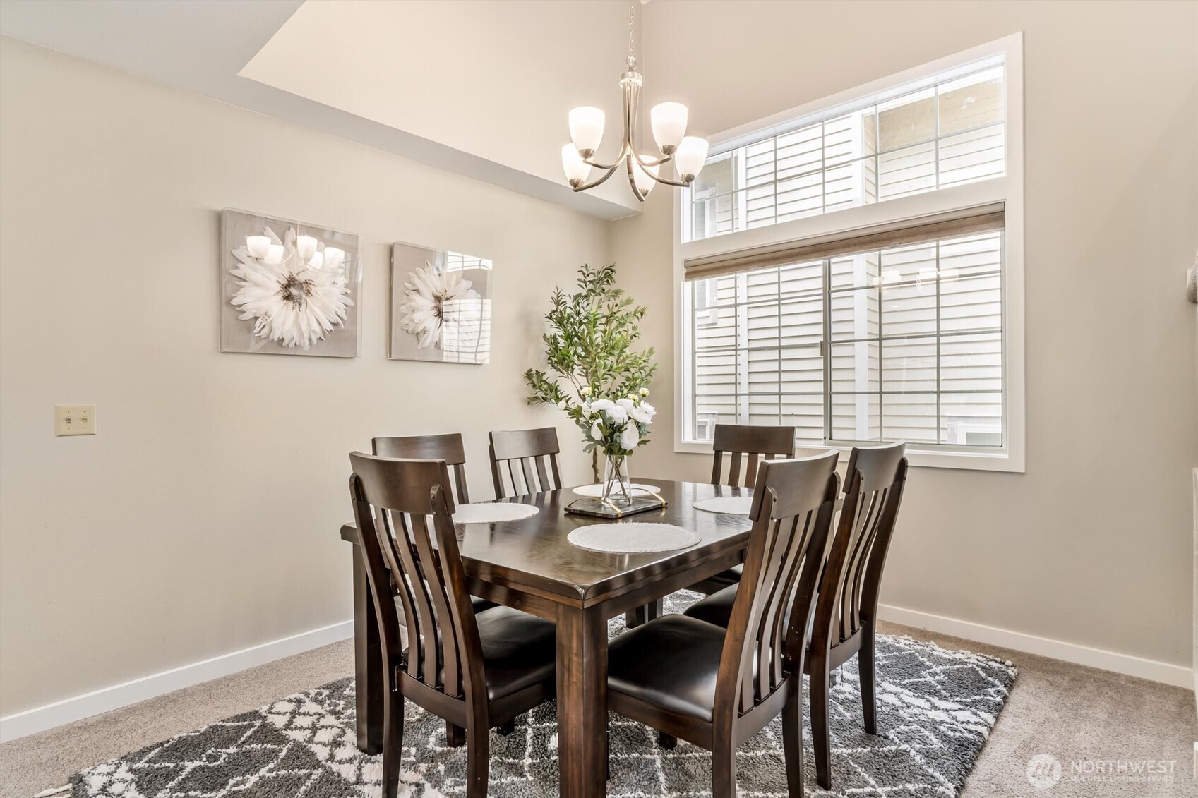 12637 104th Avenue NE, Kirkland, WA 98034