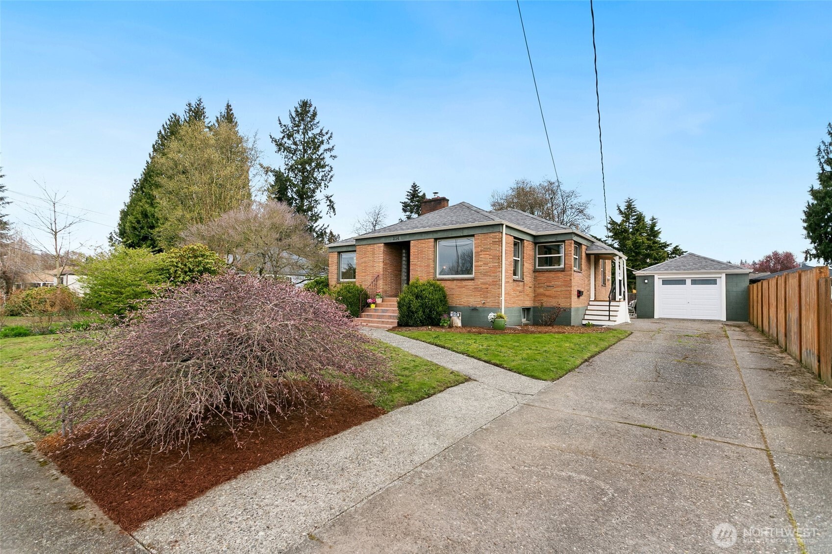 214 J Street NE, Auburn, WA 98002