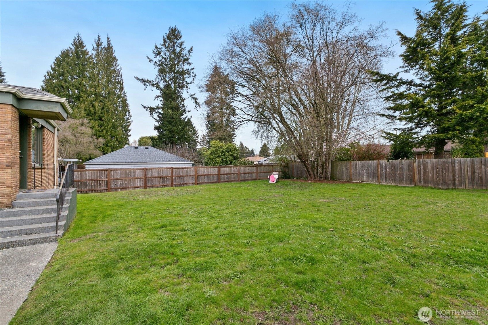 214 J Street NE, Auburn, WA 98002
