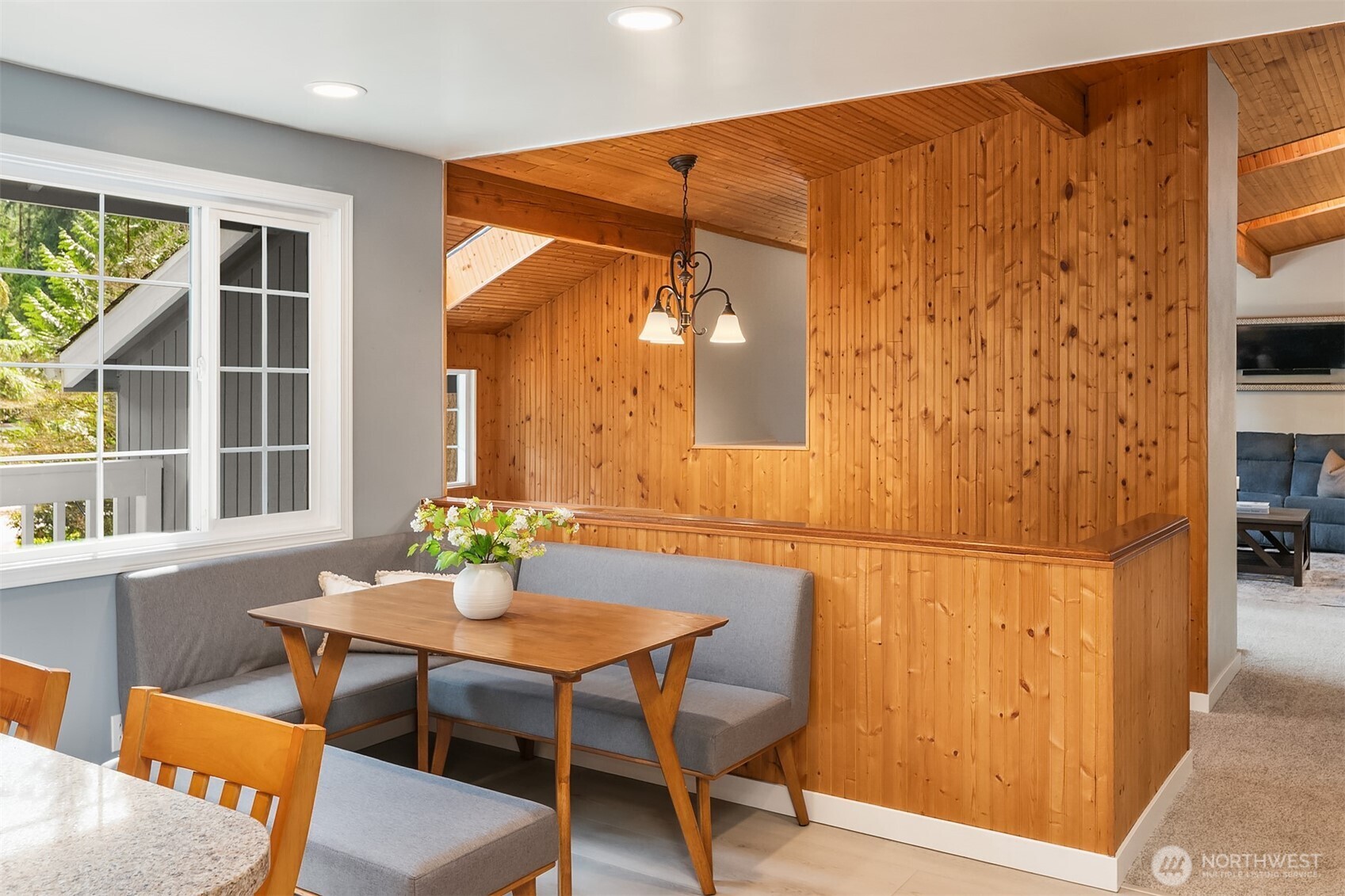 19522 NE 181st Street , Woodinville, WA 98077