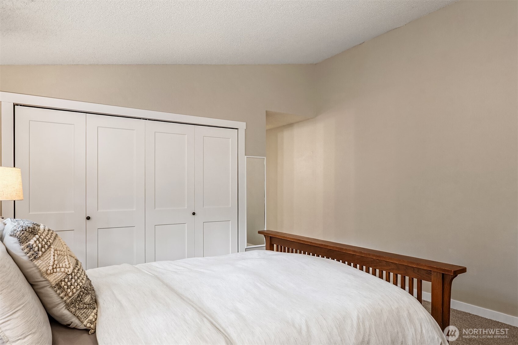 19522 NE 181st Street , Woodinville, WA 98077