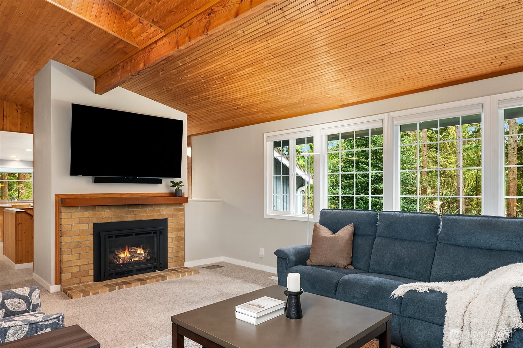 19522 NE 181st Street , Woodinville, WA 98077