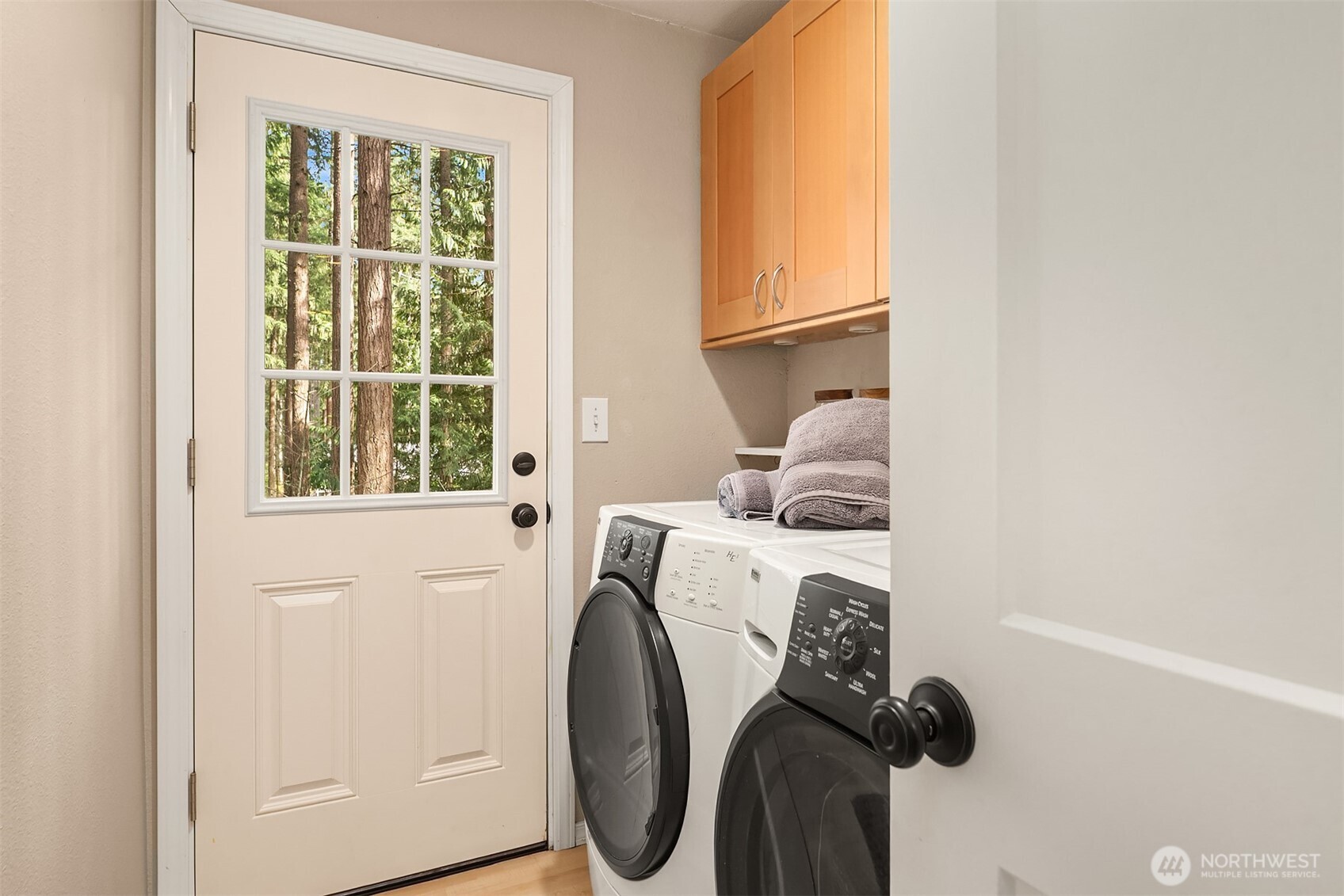 19522 NE 181st Street , Woodinville, WA 98077