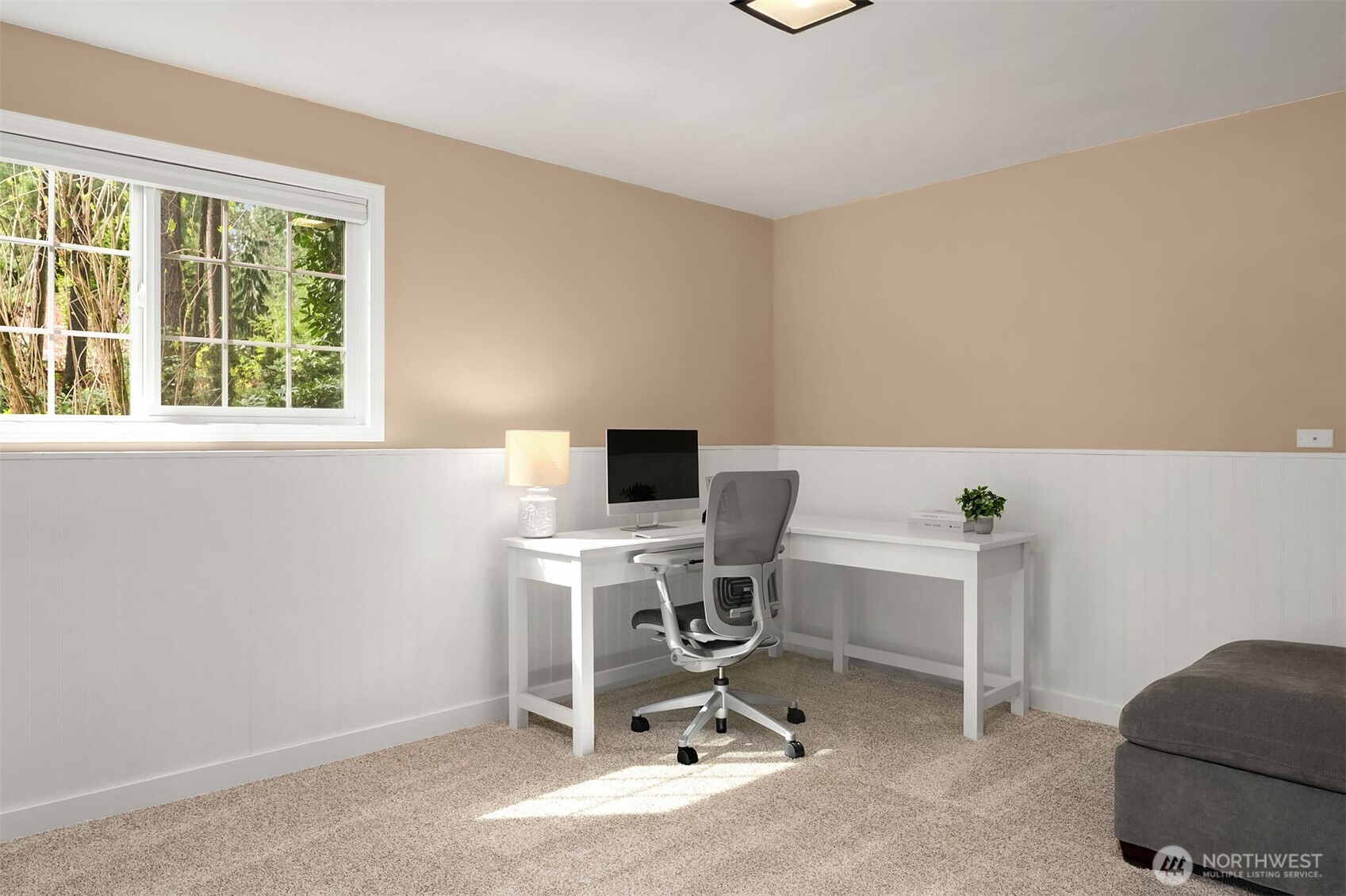 19522 NE 181st Street , Woodinville, WA 98077