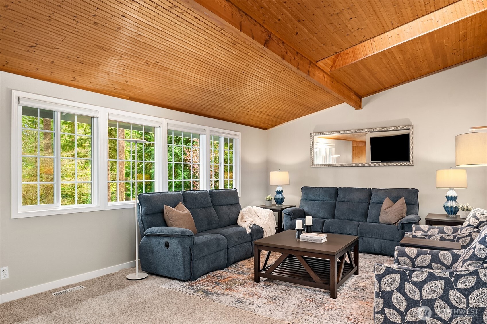 19522 NE 181st Street , Woodinville, WA 98077