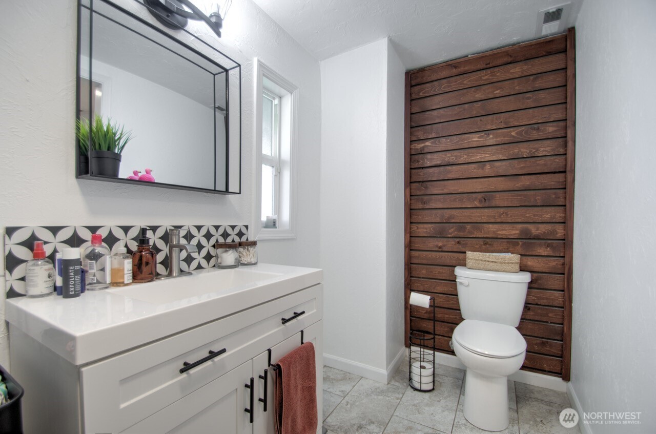 3405 Hawthorne Place SE, Tumwater, WA 98501