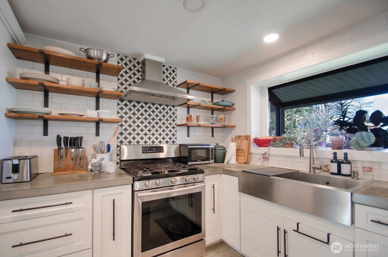 3405 Hawthorne Place SE, Tumwater, WA 98501