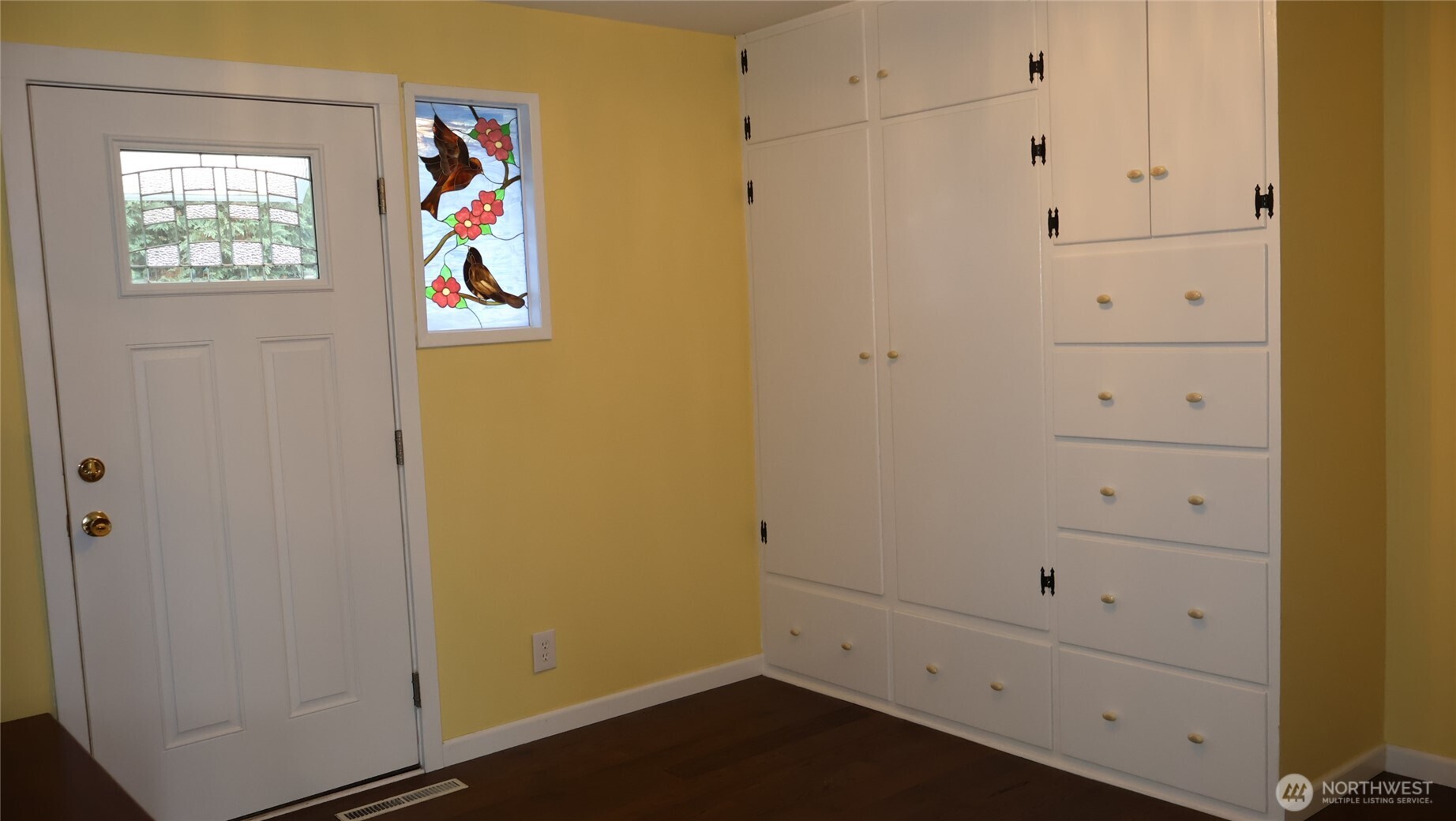 3140 E Washington , Port Orchard, WA 98366