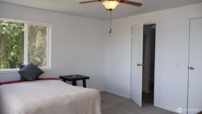 3140 E Washington , Port Orchard, WA 98366 - Photo 26
