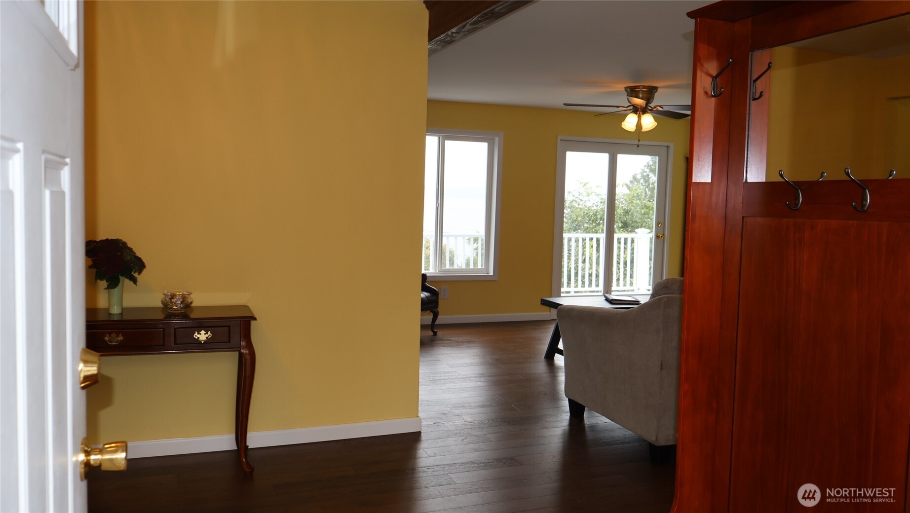 3140 E Washington , Port Orchard, WA 98366