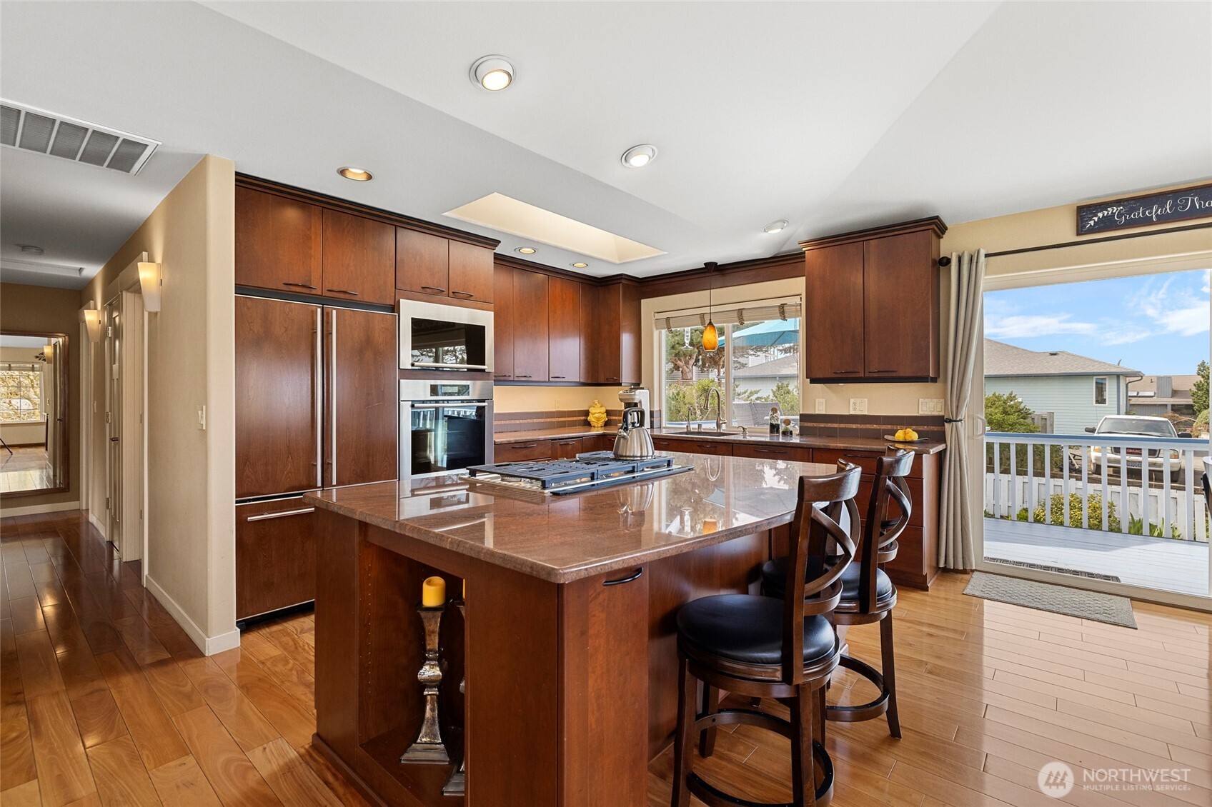 561 Fort Ebey Road , Coupeville, WA 98239