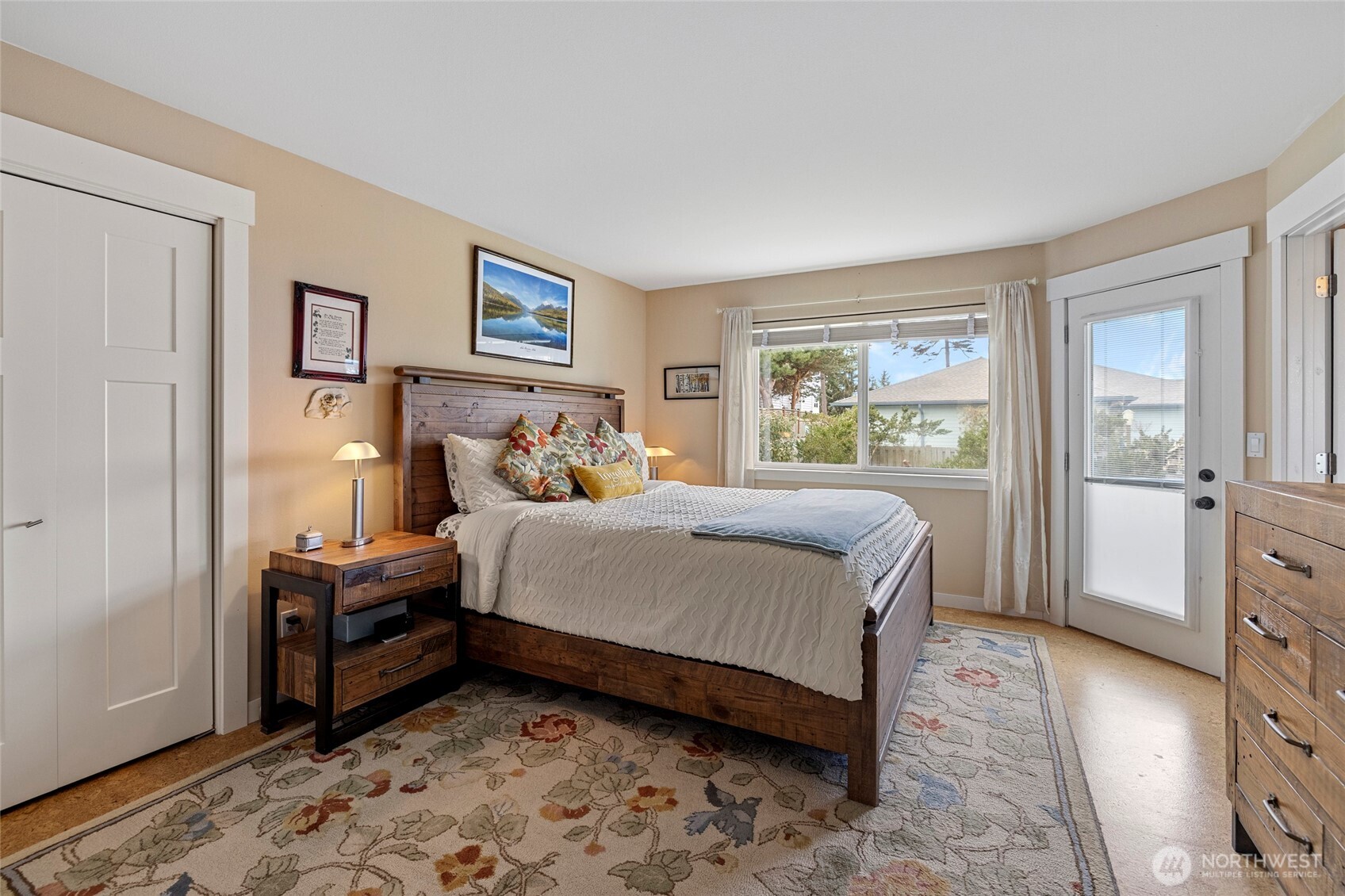 561 Fort Ebey Road , Coupeville, WA 98239