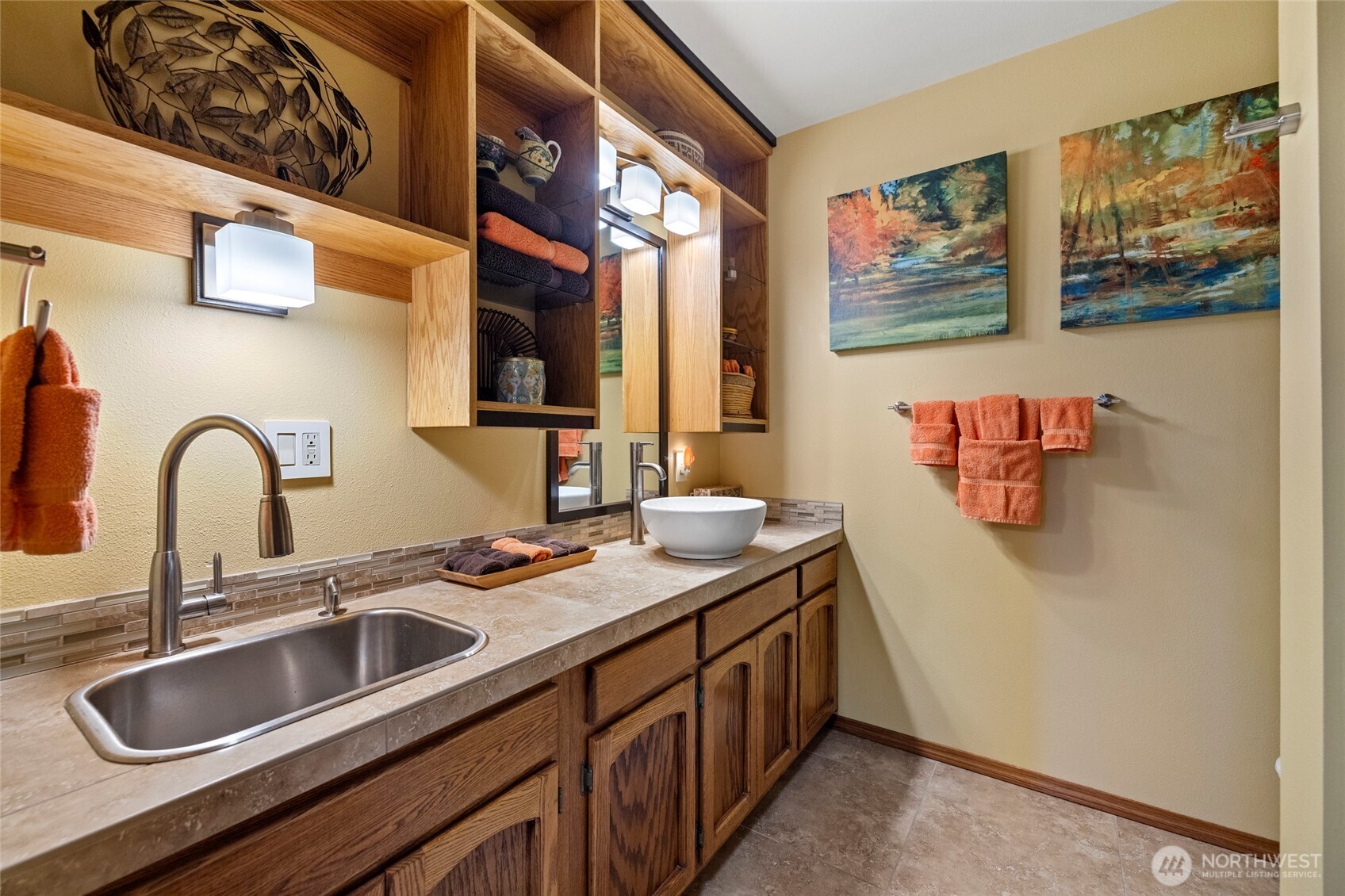 561 Fort Ebey Road , Coupeville, WA 98239