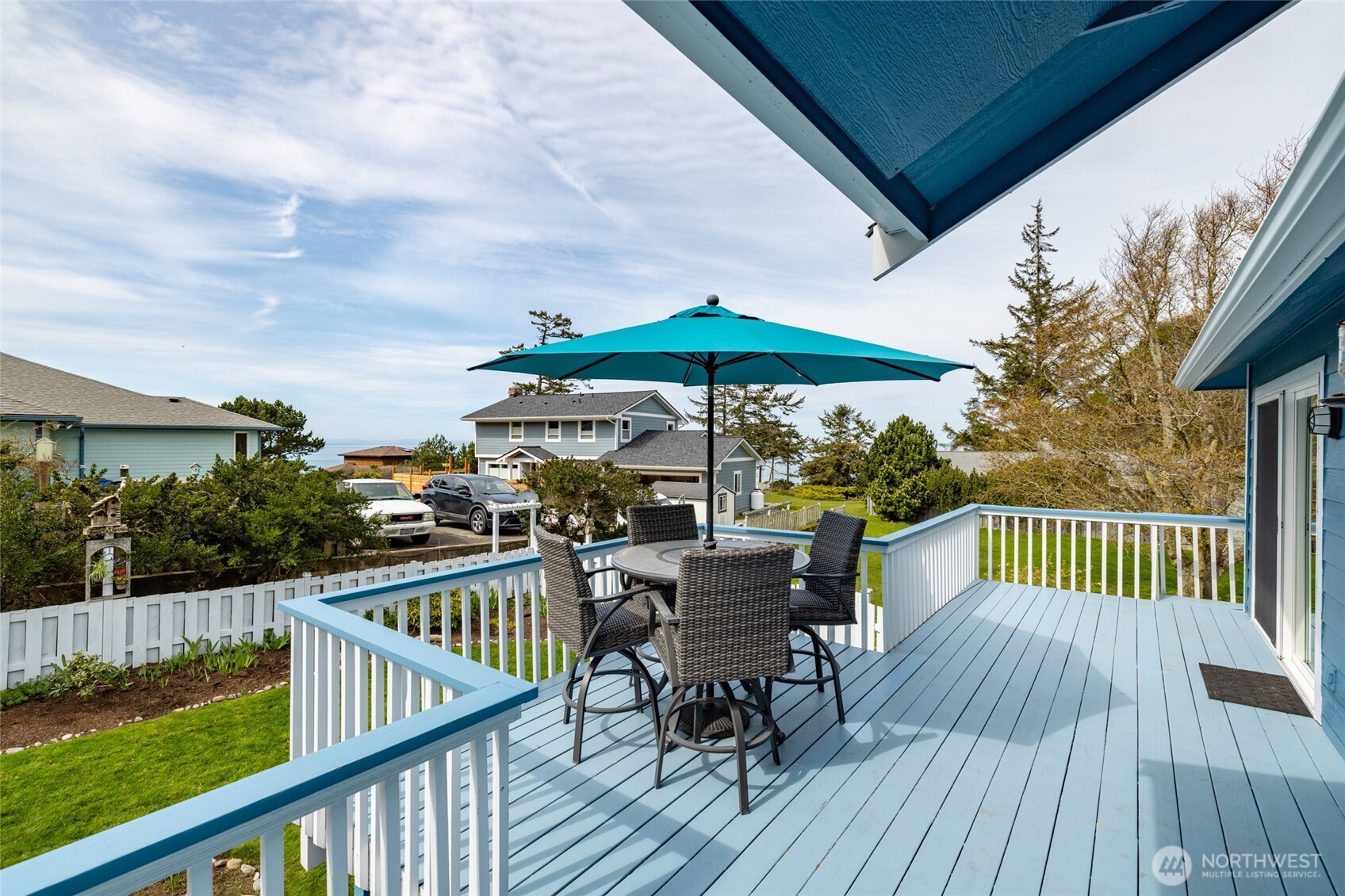 561 Fort Ebey Road , Coupeville, WA 98239