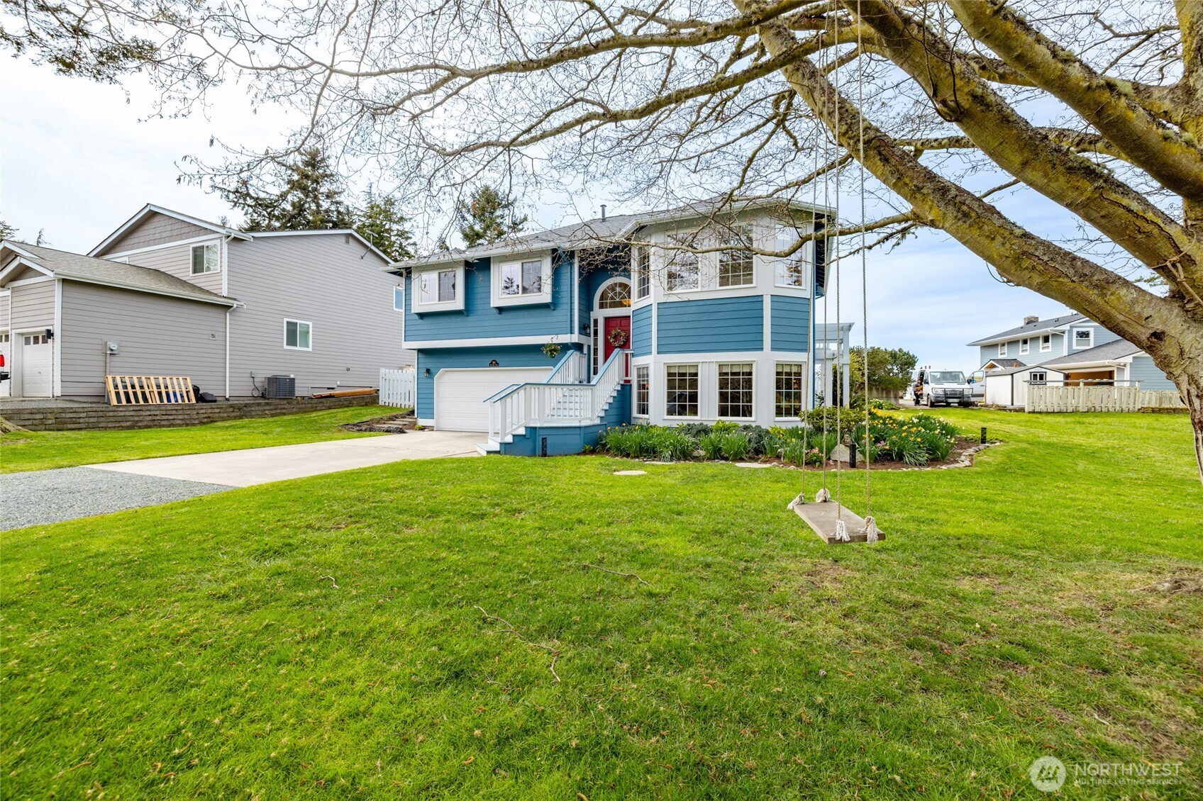 561 Fort Ebey Road , Coupeville, WA 98239