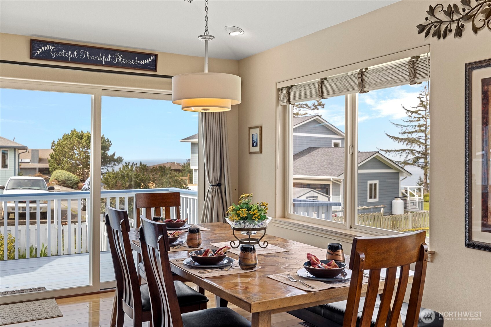 561 Fort Ebey Road , Coupeville, WA 98239