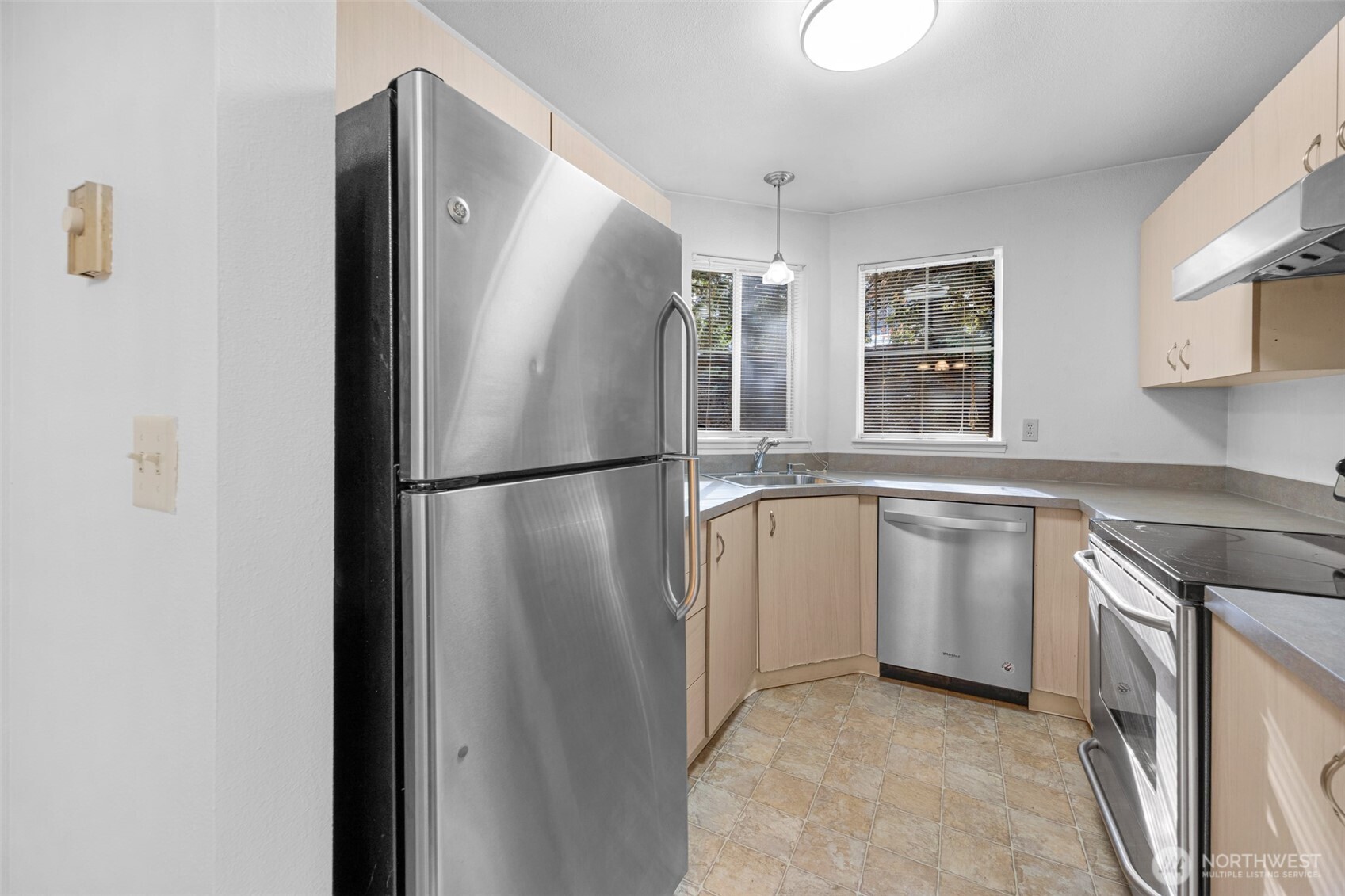 5300 Harbour Pointe Boulevard #307A, Mukilteo, WA 98275