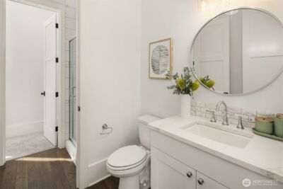 10610 NE 28th Street , Bellevue, WA 98004 - Photo 21