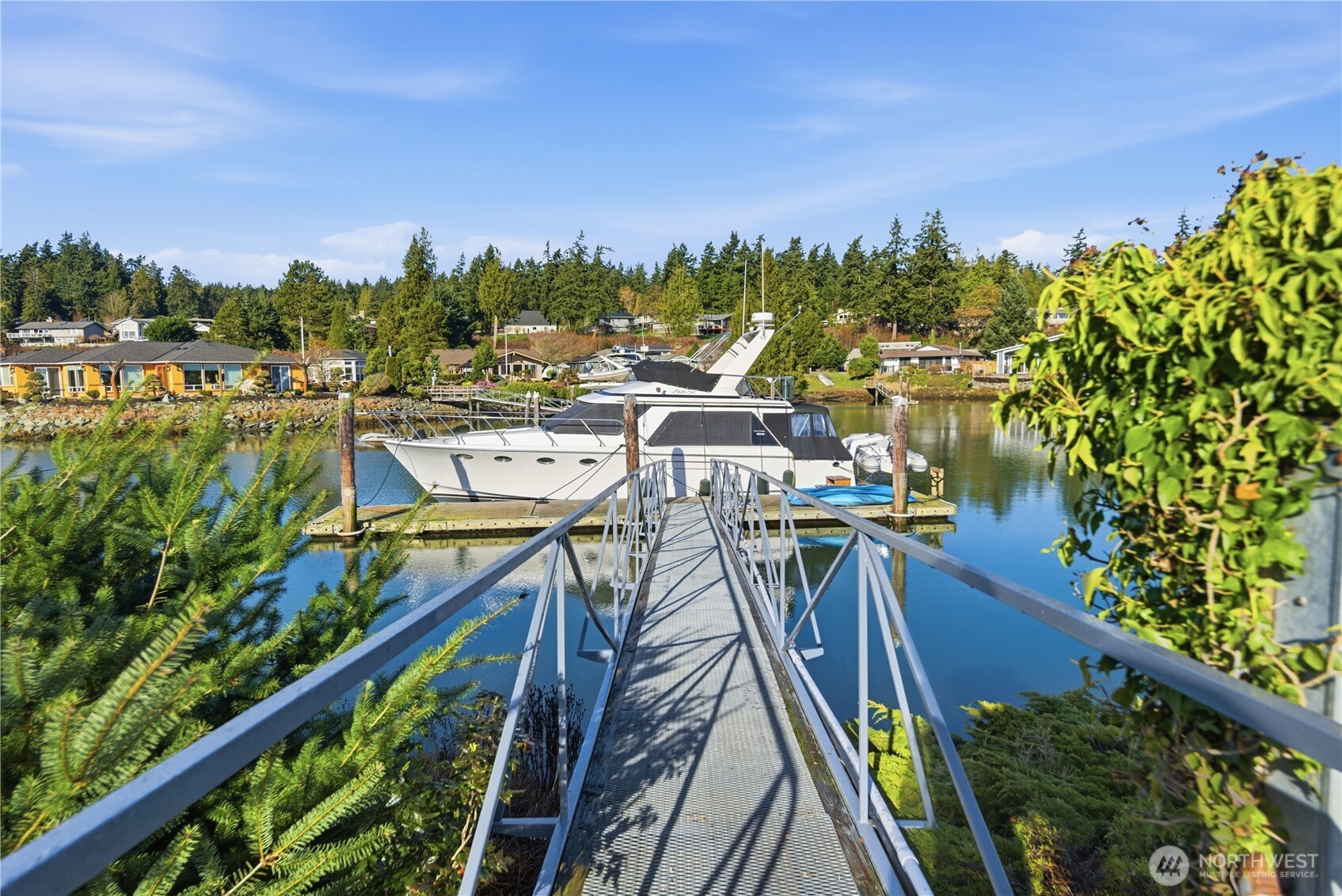 138 Lummi Drive , La Conner, WA 98257