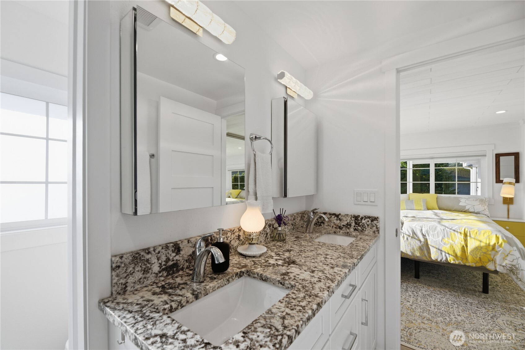 138 Lummi Drive , La Conner, WA 98257