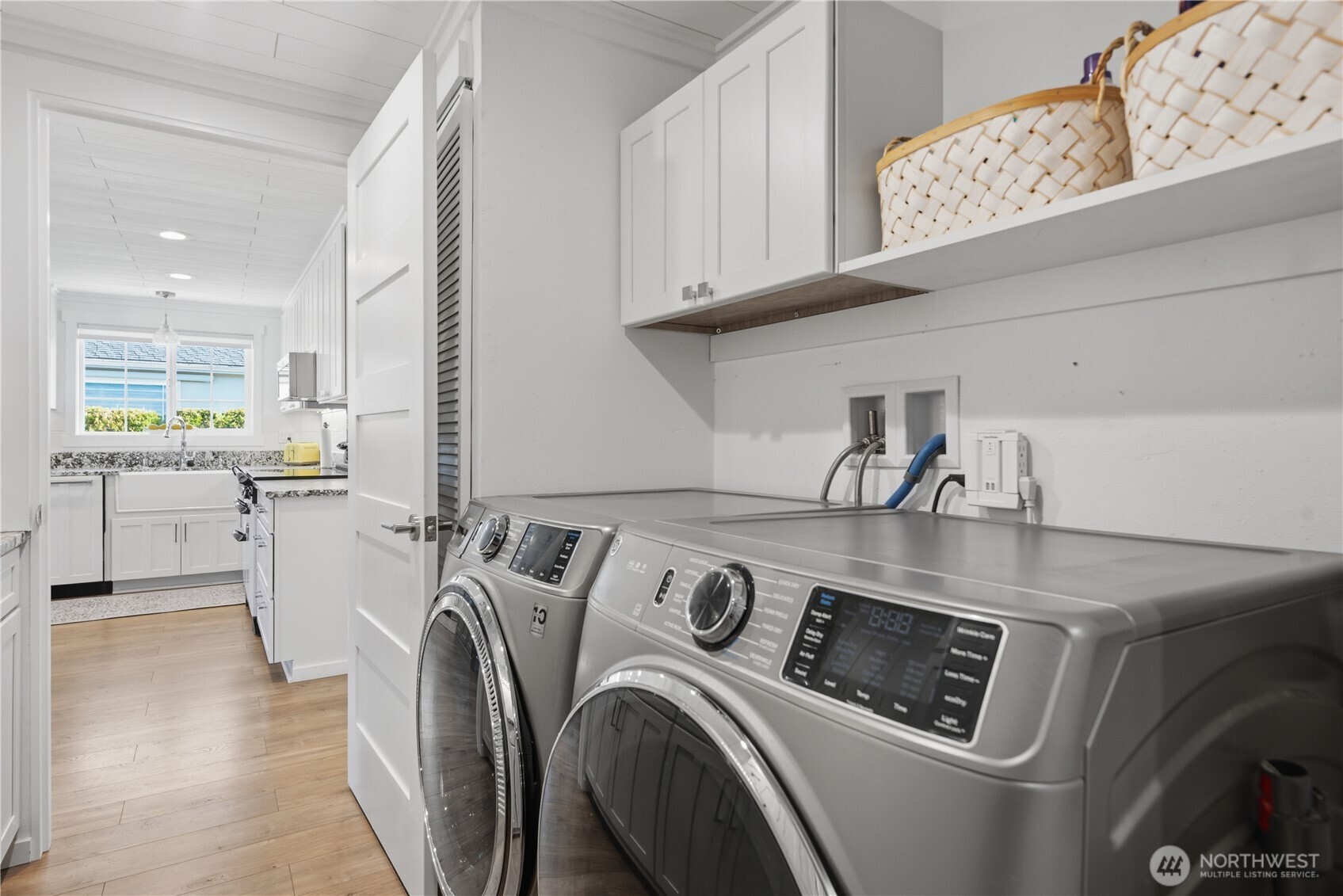 138 Lummi Drive , La Conner, WA 98257