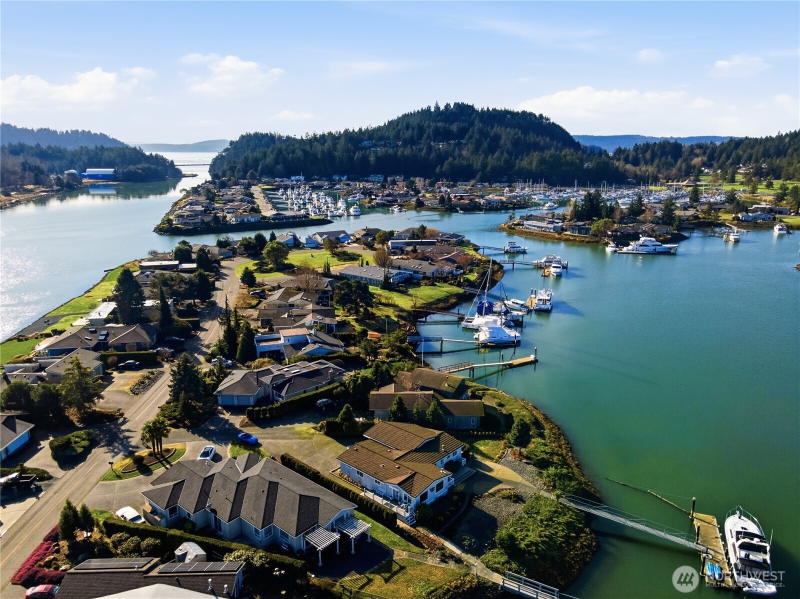 138 Lummi Drive , La Conner, WA 98257