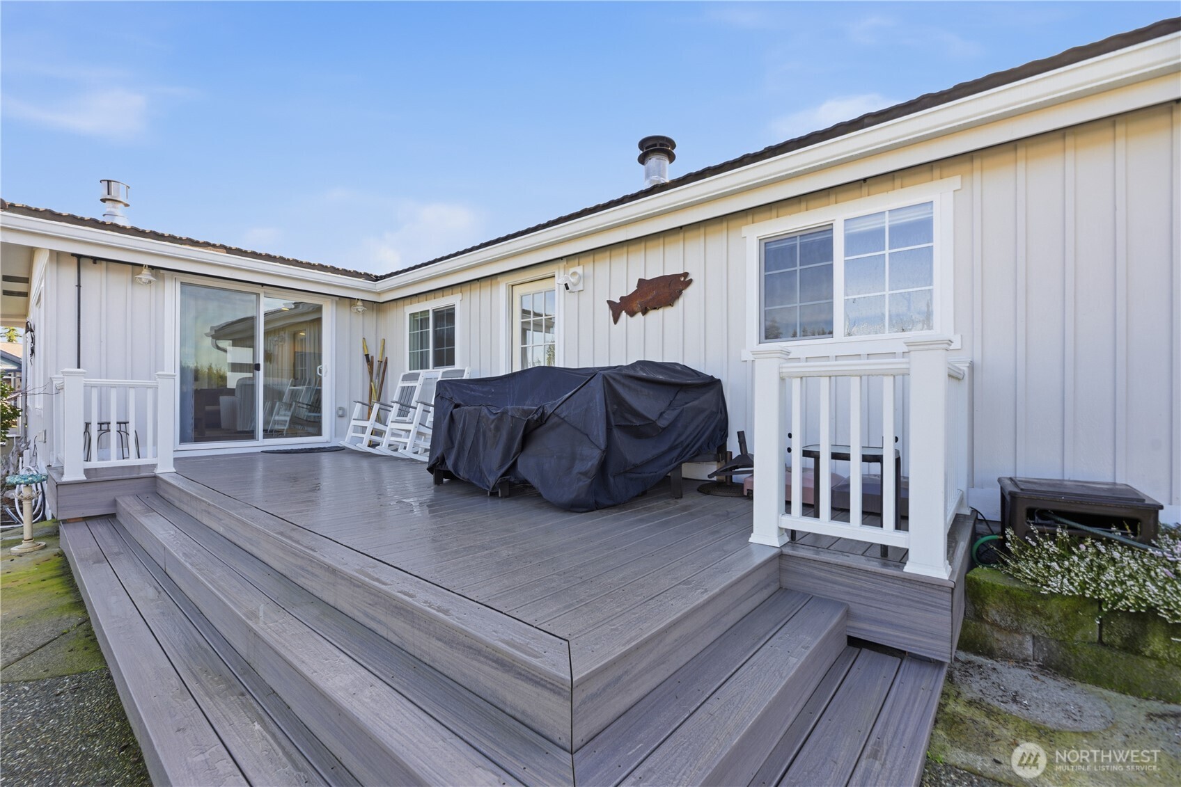 138 Lummi Drive , La Conner, WA 98257