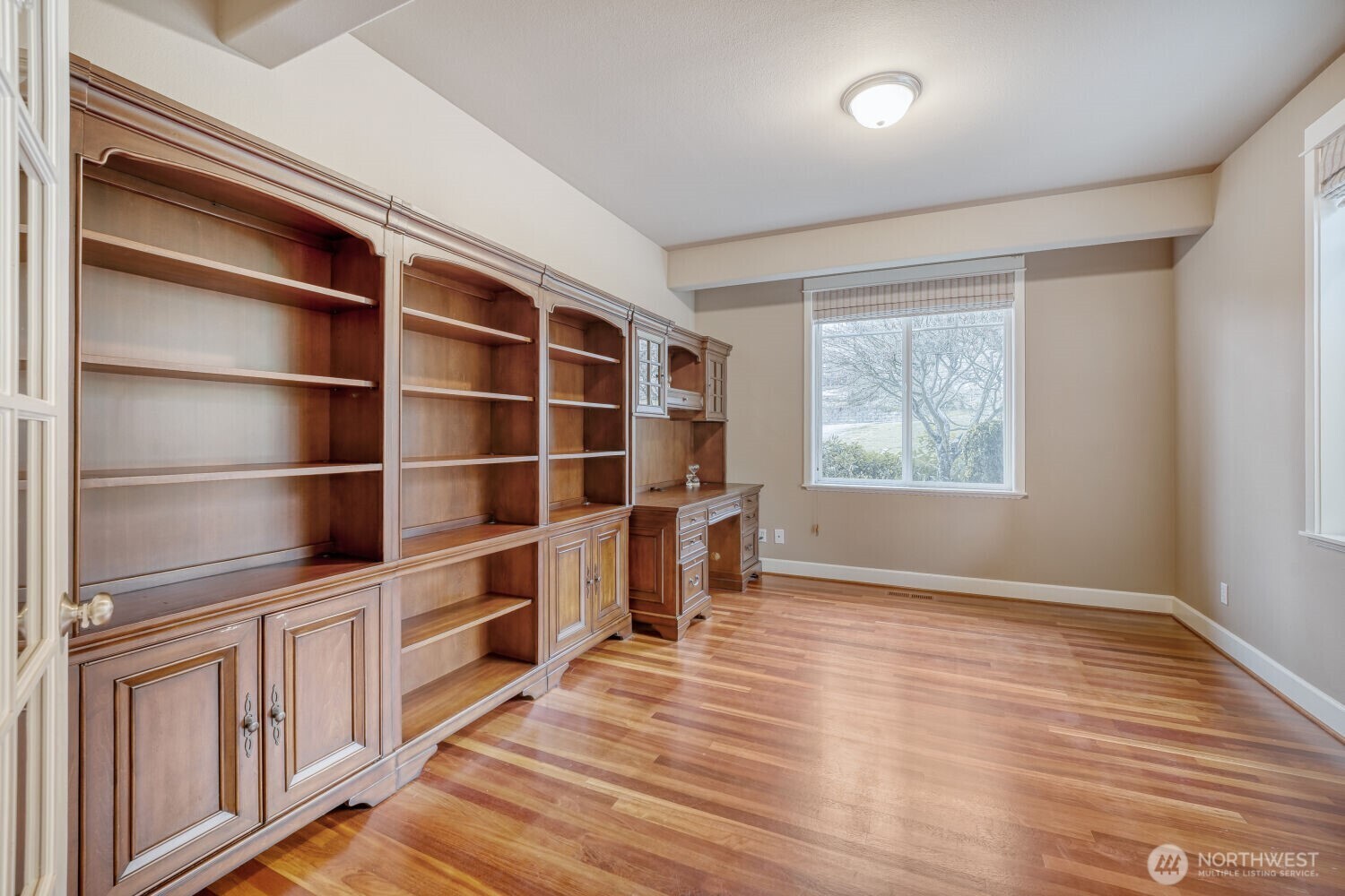 1643 2nd Street , Kirkland, WA 98033