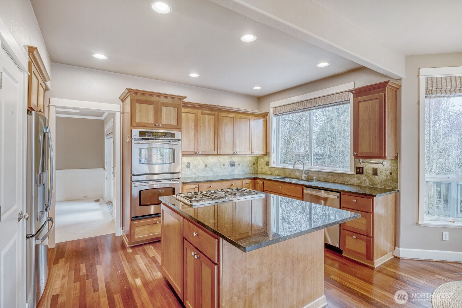 1643 2nd Street , Kirkland, WA 98033