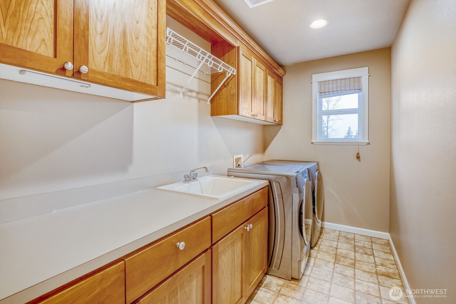 1643 2nd Street , Kirkland, WA 98033