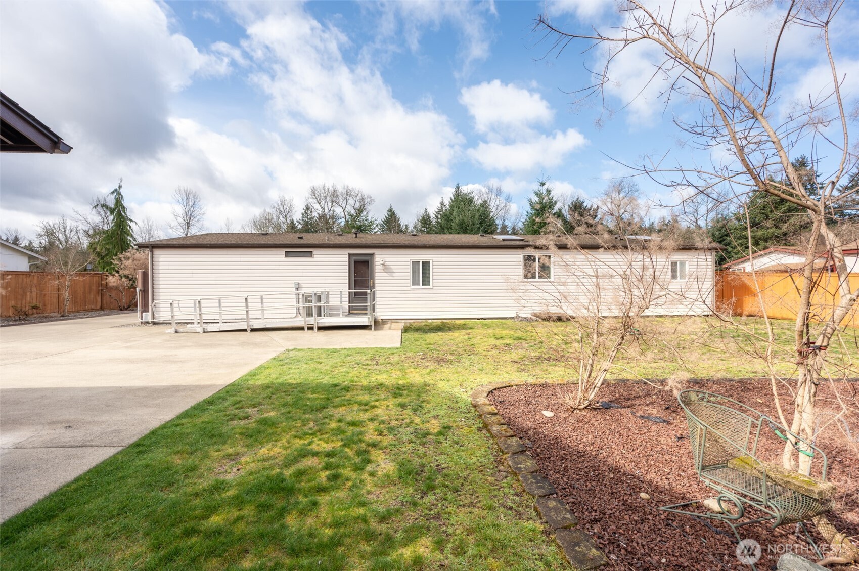 15513 Fair Oaks Drive S, Spanaway, WA 98387