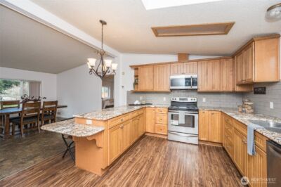 15513 Fair Oaks Drive S, Spanaway, WA 98387 - Photo 8