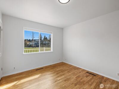 216 Caspers Street , Edmonds, WA 98020 - Photo 16
