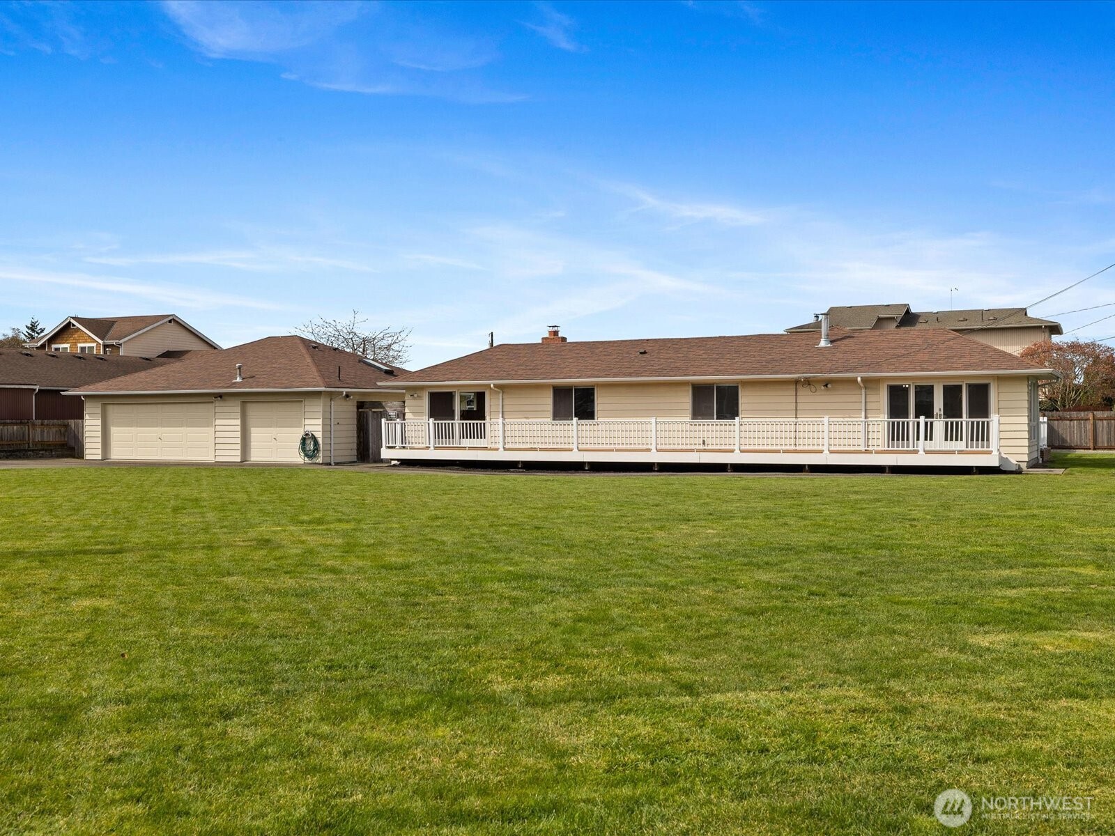 216 Caspers Street , Edmonds, WA 98020