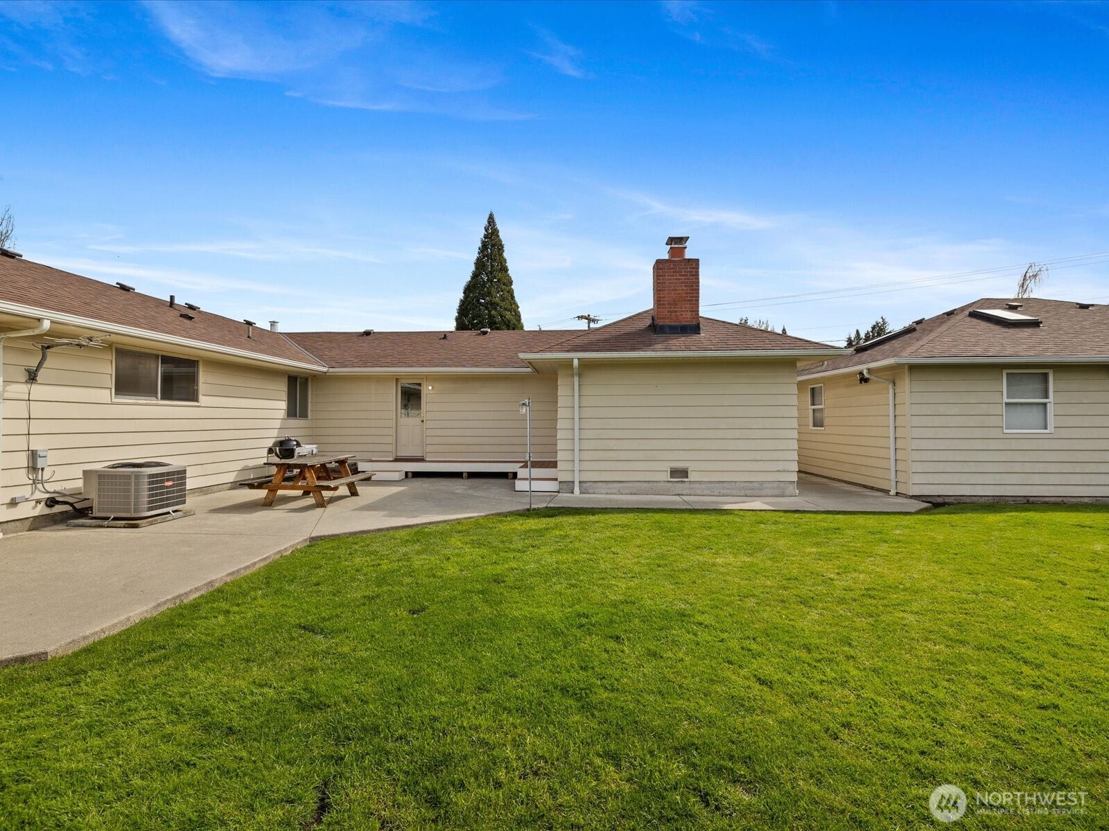 216 Caspers Street , Edmonds, WA 98020