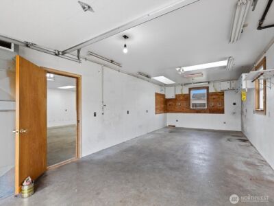 216 Caspers Street , Edmonds, WA 98020 - Photo 27