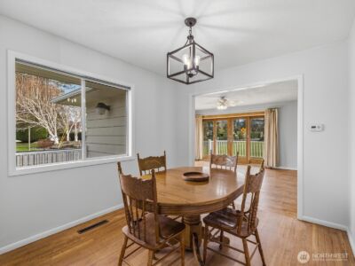 216 Caspers Street , Edmonds, WA 98020 - Photo 8