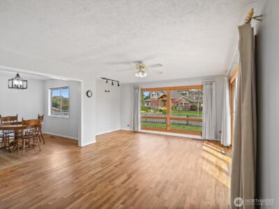 216 Caspers Street , Edmonds, WA 98020 - Photo 10