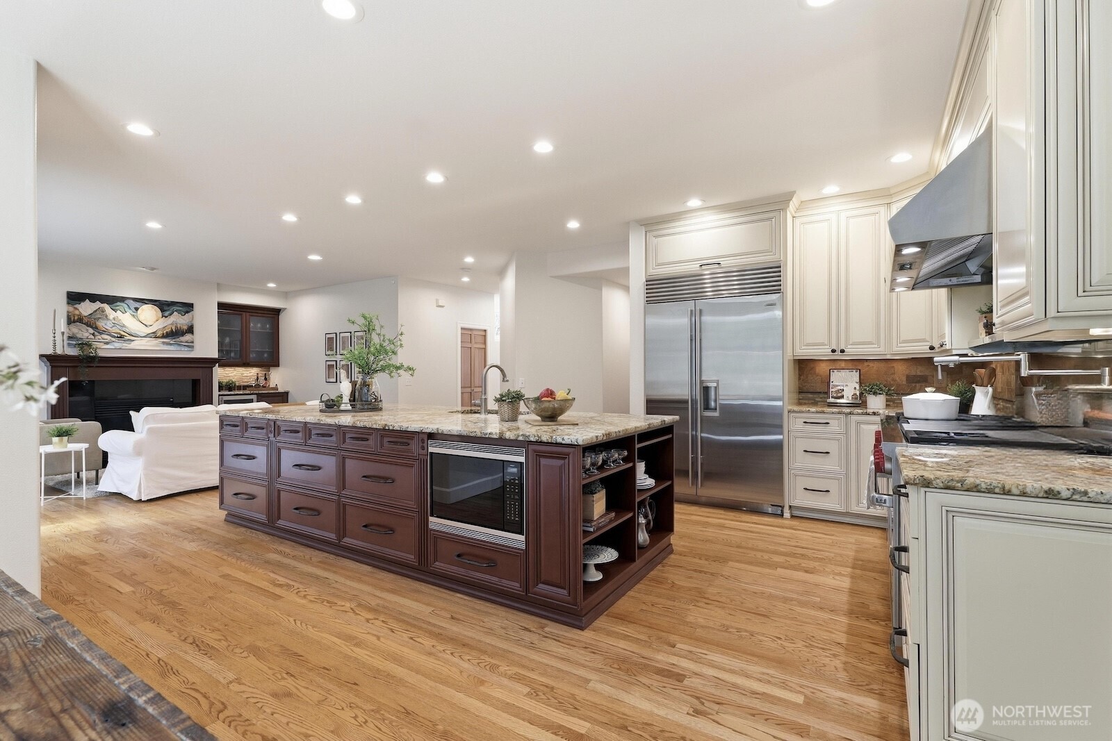 45723 SE 138TH Court , North Bend, WA 98045