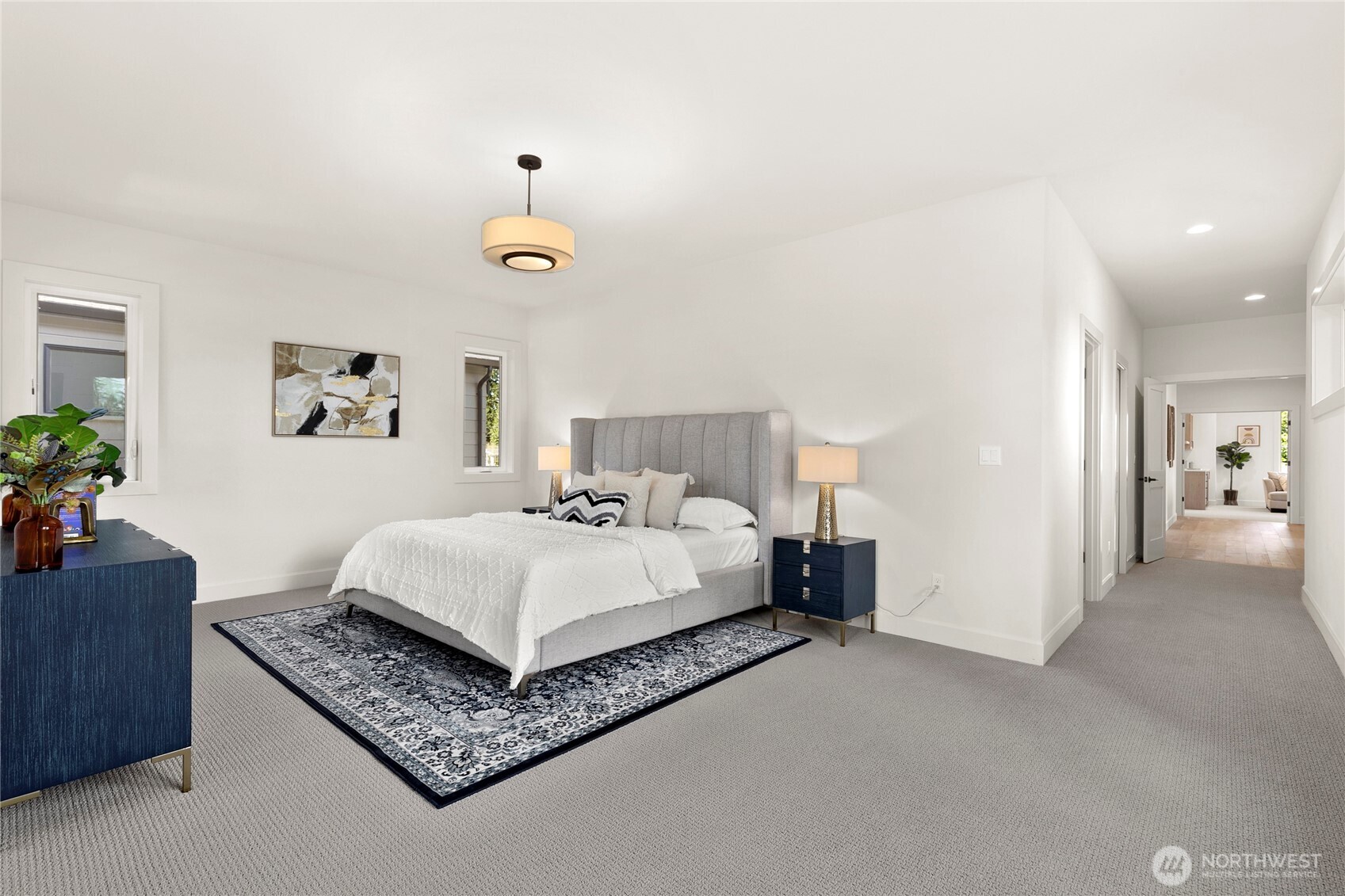 13017 NE 113th St #1, Kirkland, WA 98033