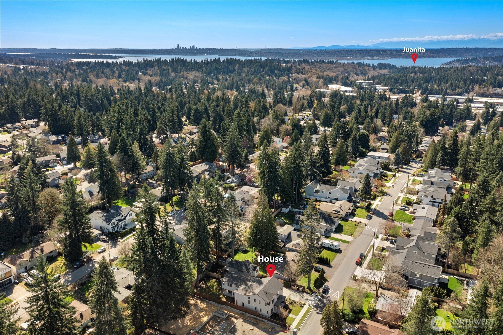 13017 NE 113th St #1, Kirkland, WA 98033