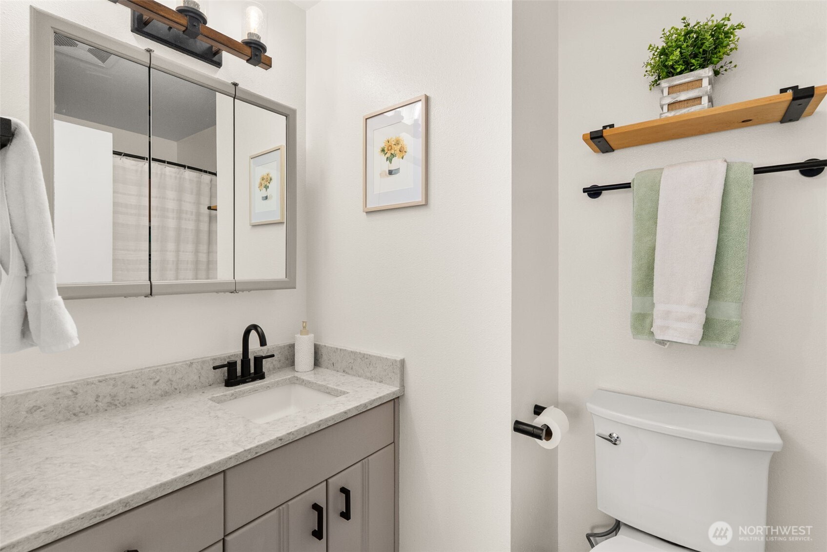 835 SW 21st Street , Chehalis, WA 98532