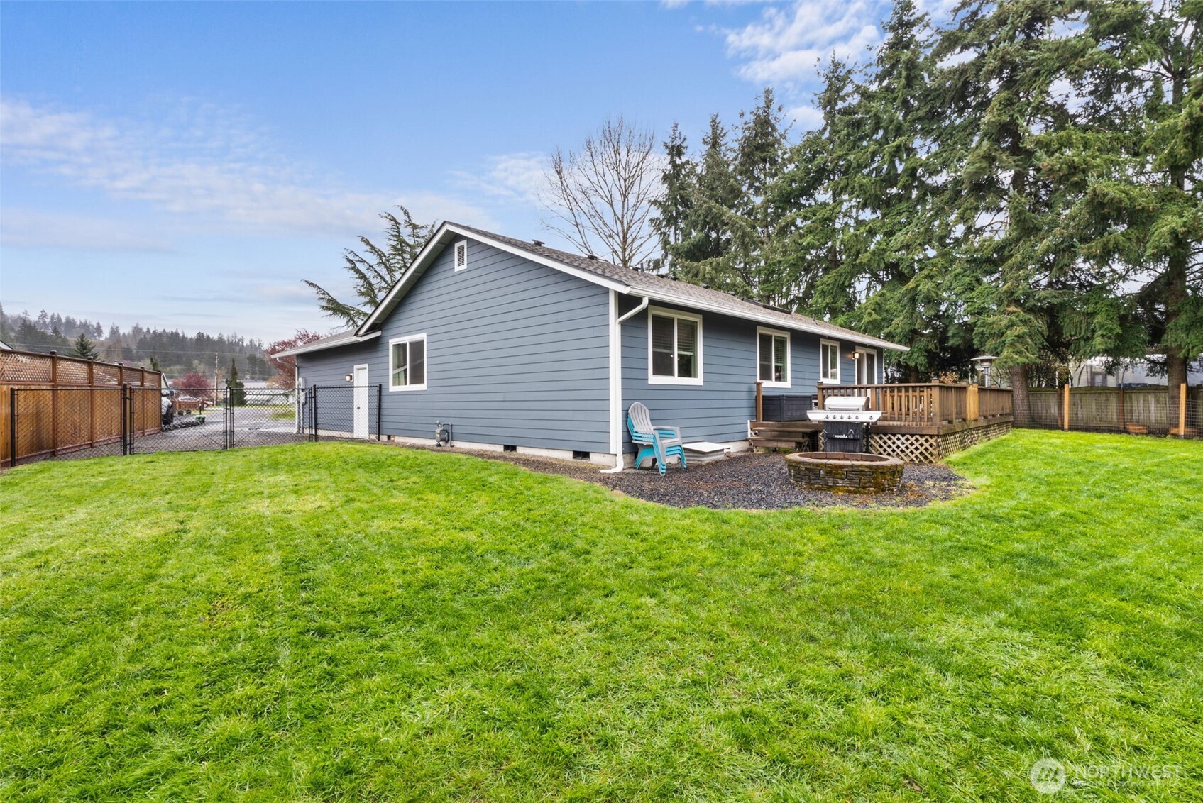 835 SW 21st Street , Chehalis, WA 98532