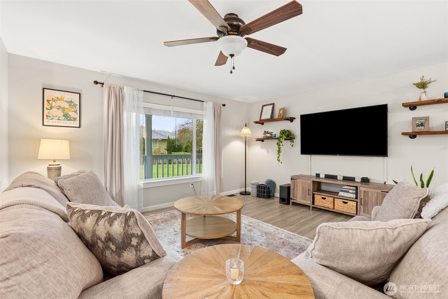 835 SW 21st Street , Chehalis, WA 98532