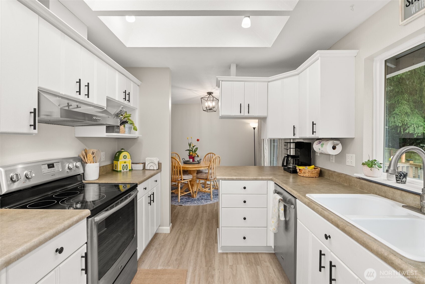 835 SW 21st Street , Chehalis, WA 98532