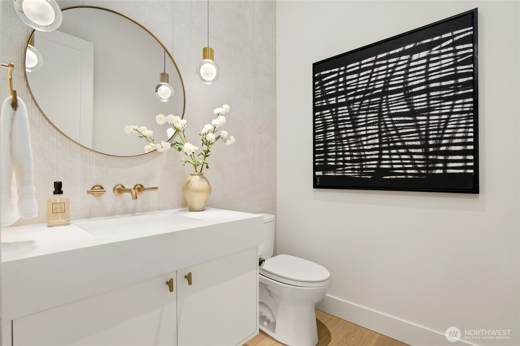 11428 108th Avenue NE #A, Kirkland, WA 98033